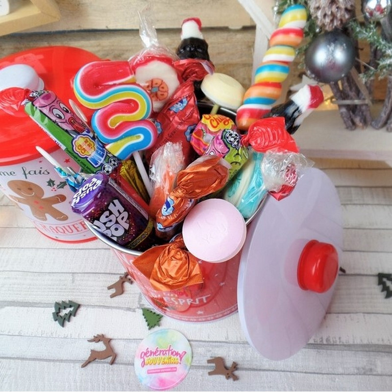 Boîte de Noël remplie de sucettes rétro