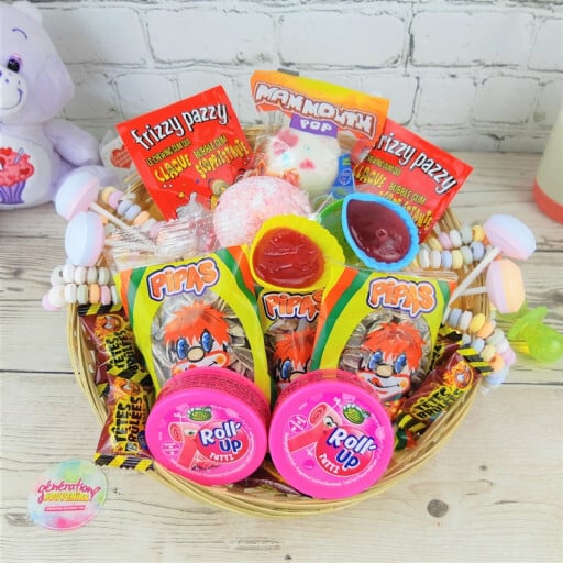 Panier de bonbons souvenirs des années 80 et 90