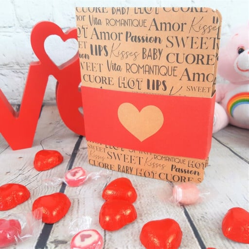 Coffret bonbons et chocolats - Livre lettre d'amour - Saint Valentin