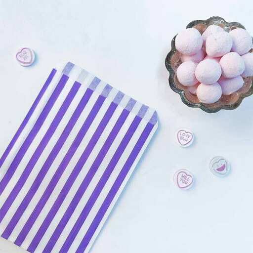 Sachet de bonbon rétro à rayures blanches et violettes - Lot de 10