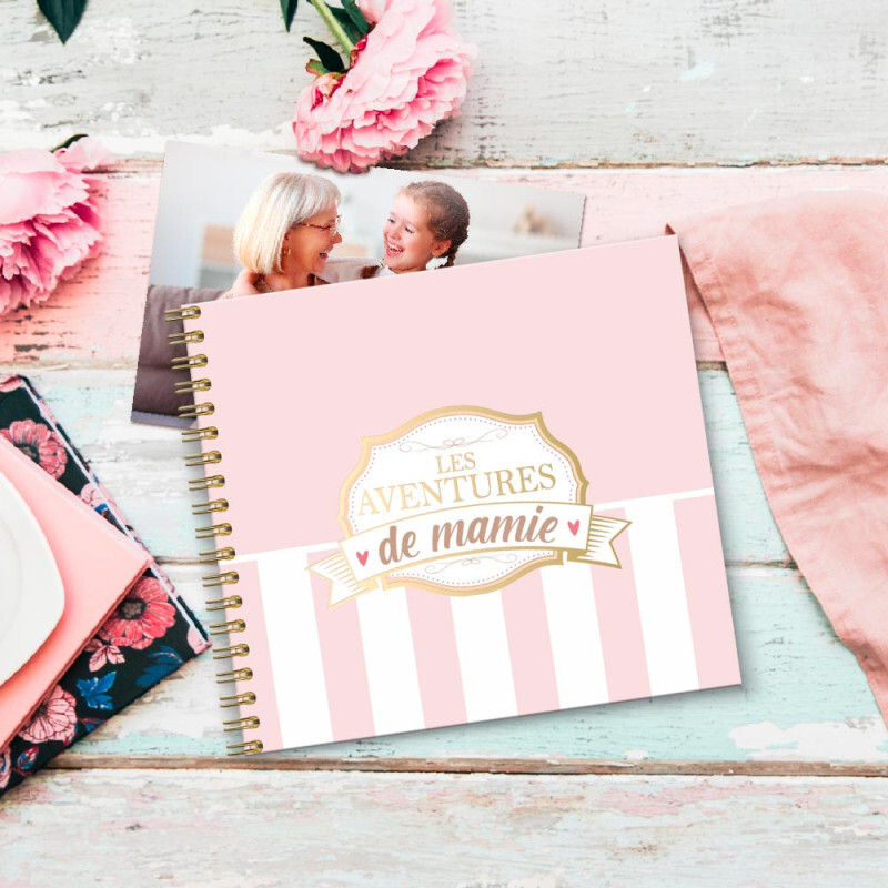 Album photo "Les aventures de Mamie" - Cadeau grand-mère